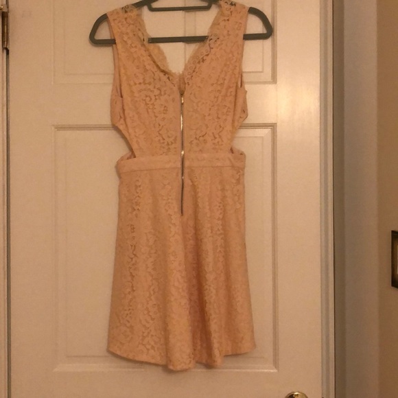 Cocktail dress - Picture 6 of 8